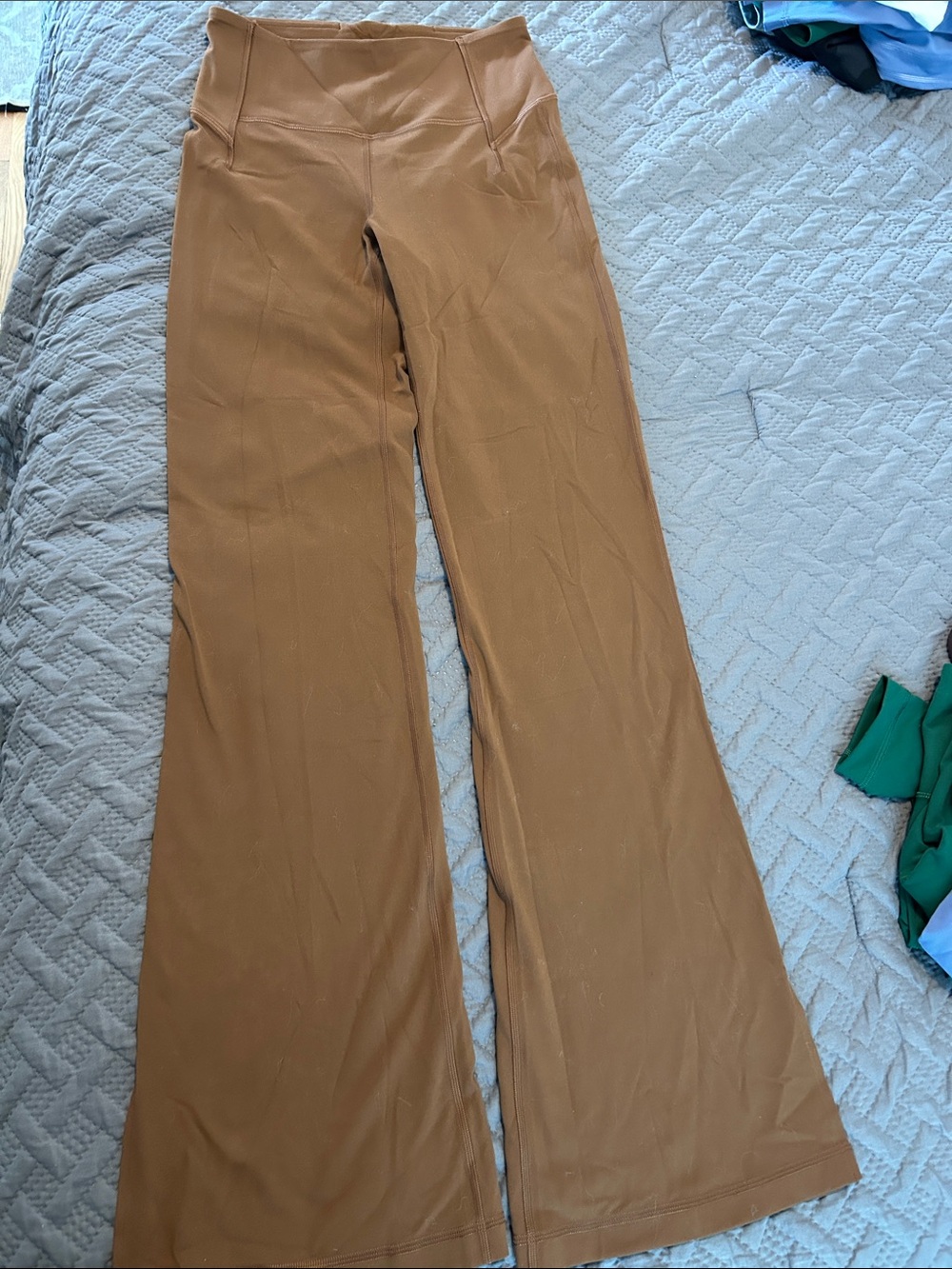 lululemon athletica brown/Tan Wide-Leg High-Rise Pants flared nulu size 6